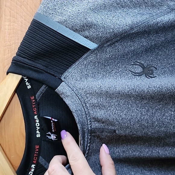 EUC Spyder: Active Midweight Long Sleeve Baselayer Shirt, Gray/Black, Men's M - Picture 3 of 6